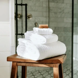 Towels & Linens